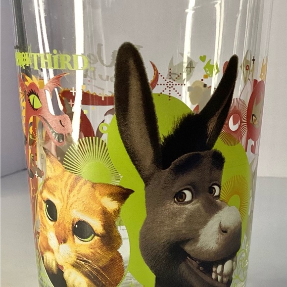 Shrek Themed Party Glass with Donkey Design Collectible - Picture 4 of 5